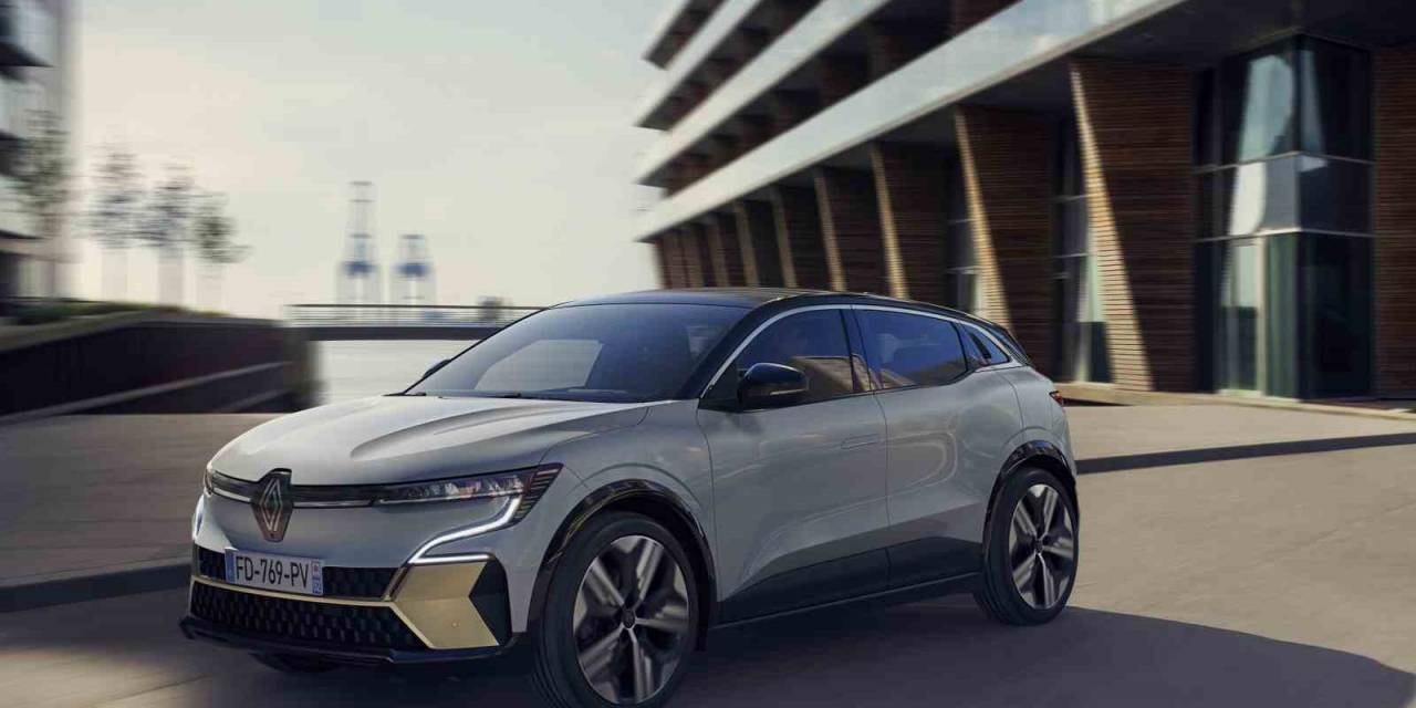 Tamamen Elektrikli Yeni Megane Ön Siparişte Yoğun İlgi Gördü