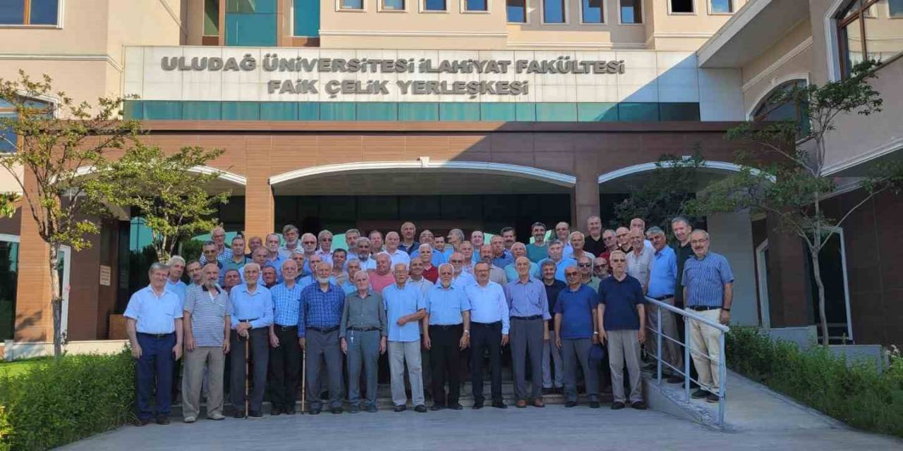 Uu İlahiyat Fakültesi Mezunlarından Anlamlı Buluşma