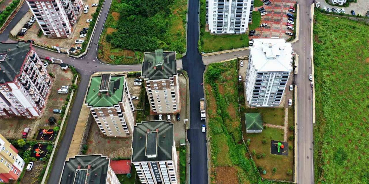 Altınordu’da Alt Ve Üstyapı Çalışmaları Sürüyor