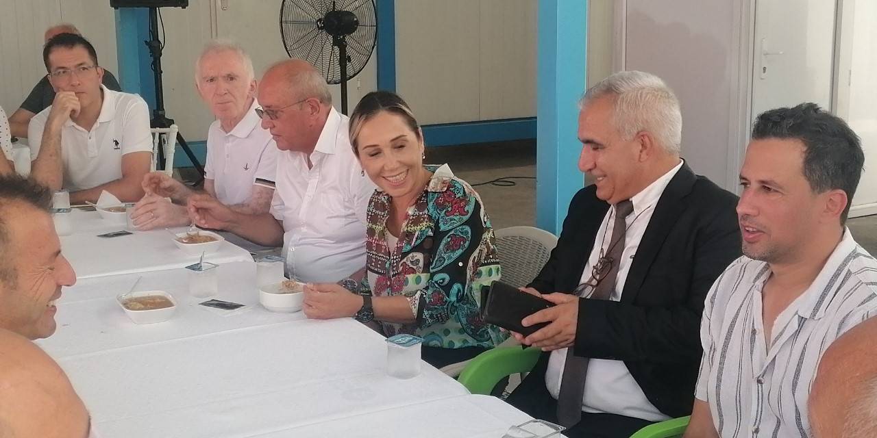 Hasta Ve Hasta Yakınlarına Aşure İkramı