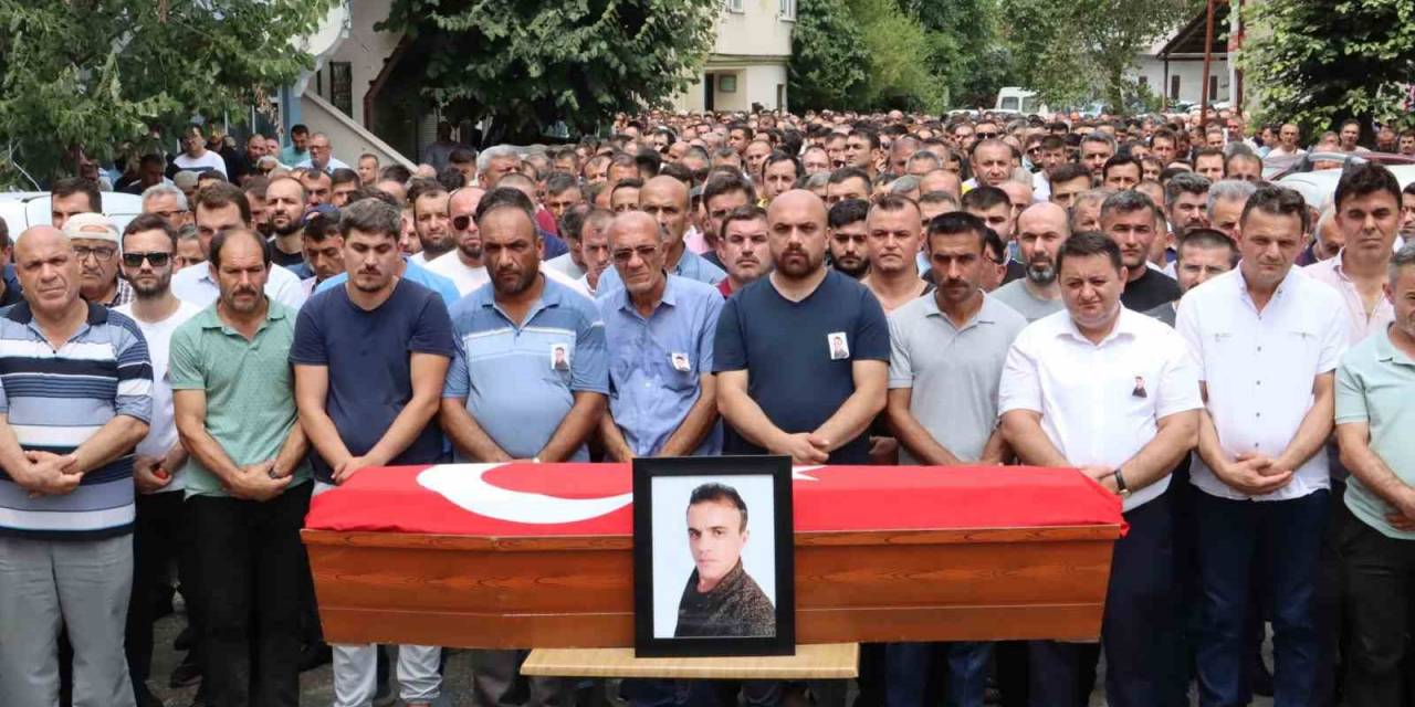 Depremde Gönüllü Çalışmıştı, Göçükte Hayatını Kaybetti