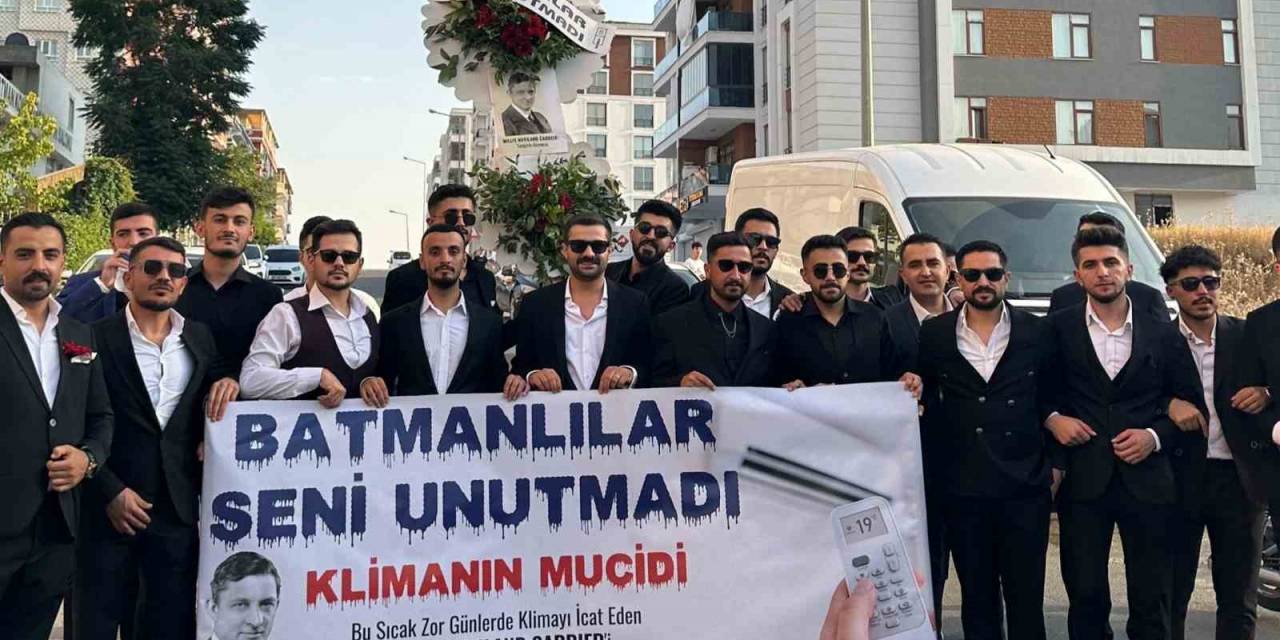 Batmanlılar Takım Elbise Giyip Klimanın Kaşifini Andı