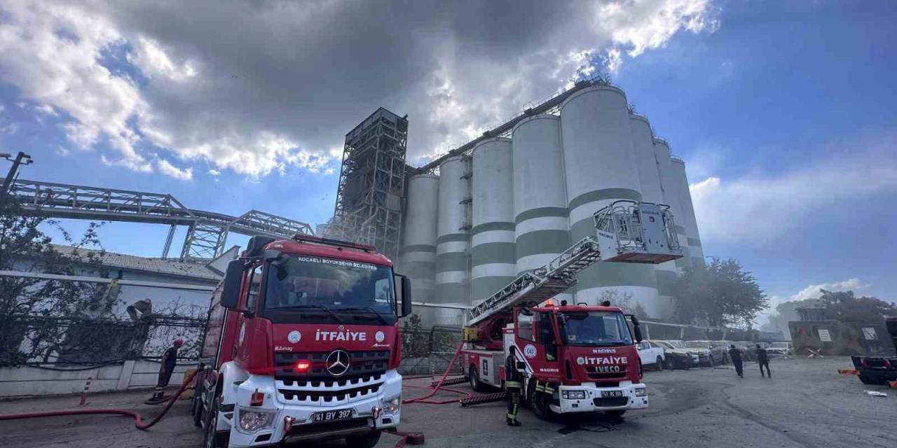 Rusya’dan Gelen Gemiden Tahıl İndirilirken Patlama Meydana Gelmiş
