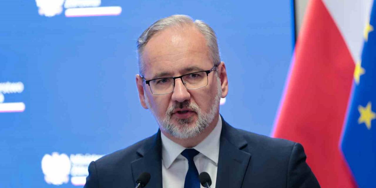 Polonya Sağlık Bakanı Niedzielski İstifa Etti