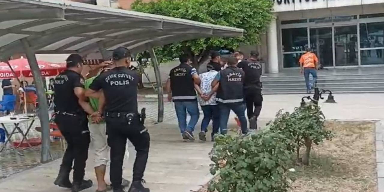 Hapis Cezasıyla Aranan 3 Şahıs Yakalanıp Tutuklandı
