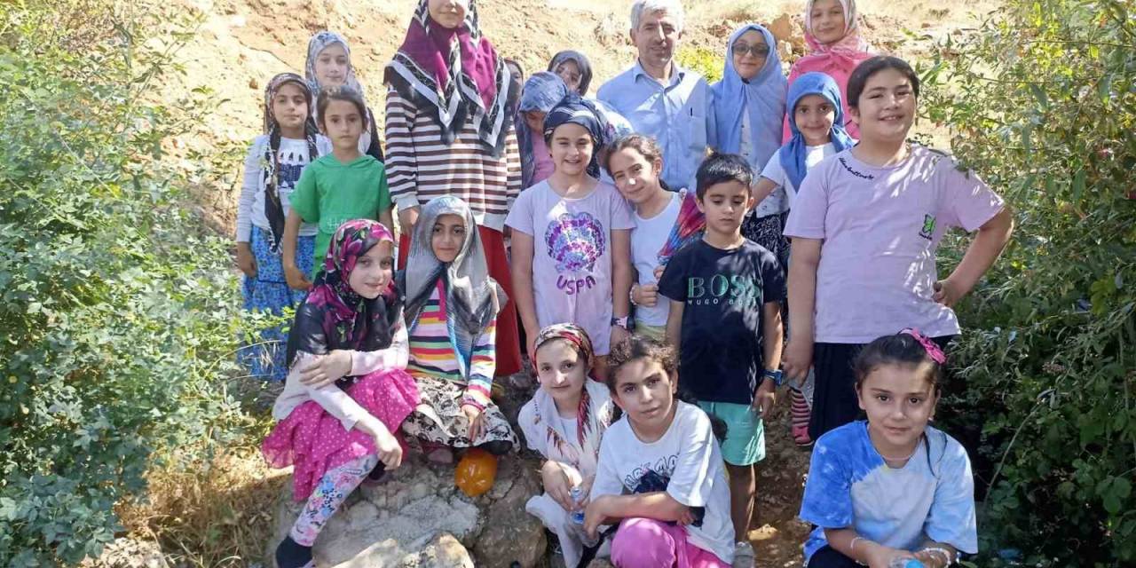 Kuran Kursu Öğrencileri Piknikte Buluştu