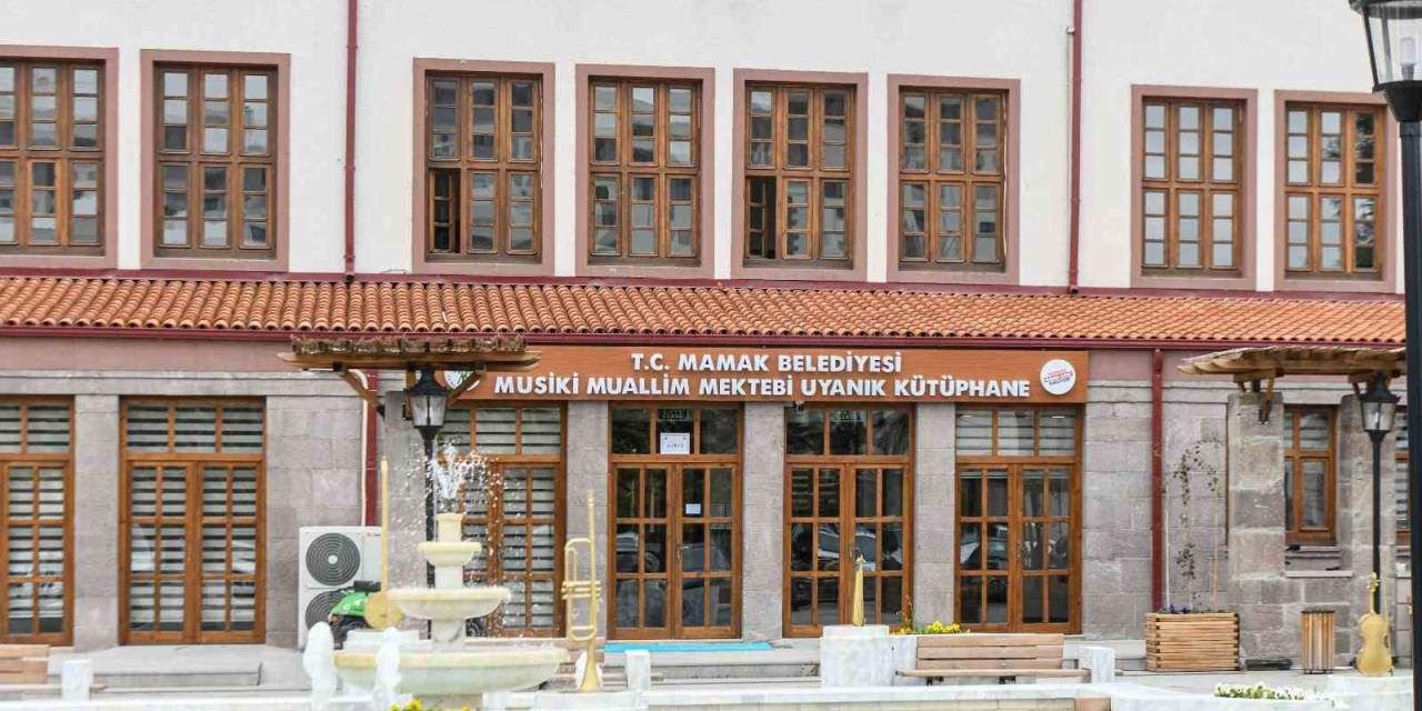 Mamak’ta Kitap Dostu Belediyecilik Hizmetleri Devam Ediyor