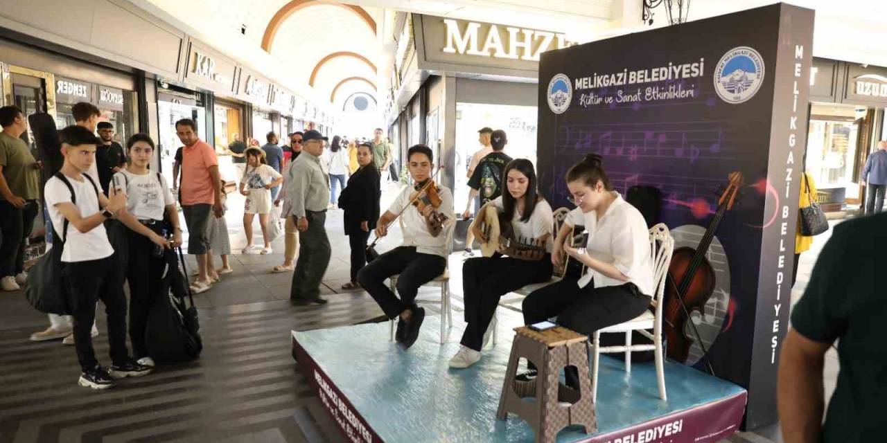 Melikgazi Sokak Konserleri Başladı