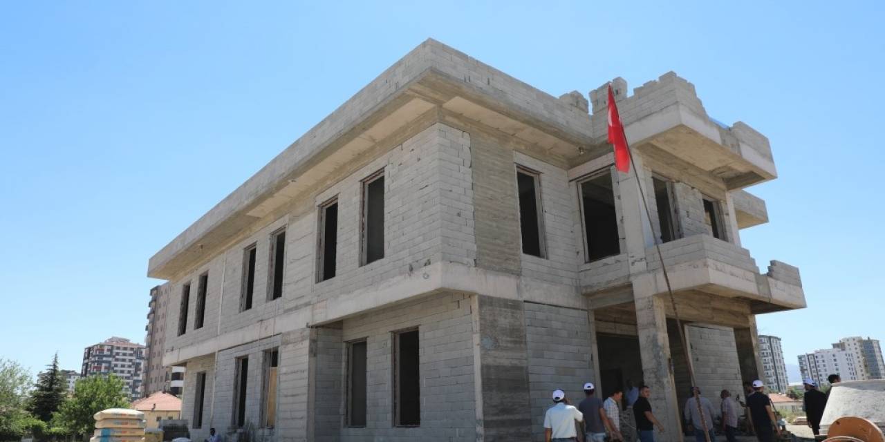 Başkan Çolakbayrakdar: “dev Sağlık Yatırımlarını Hayata Geçiriyoruz”