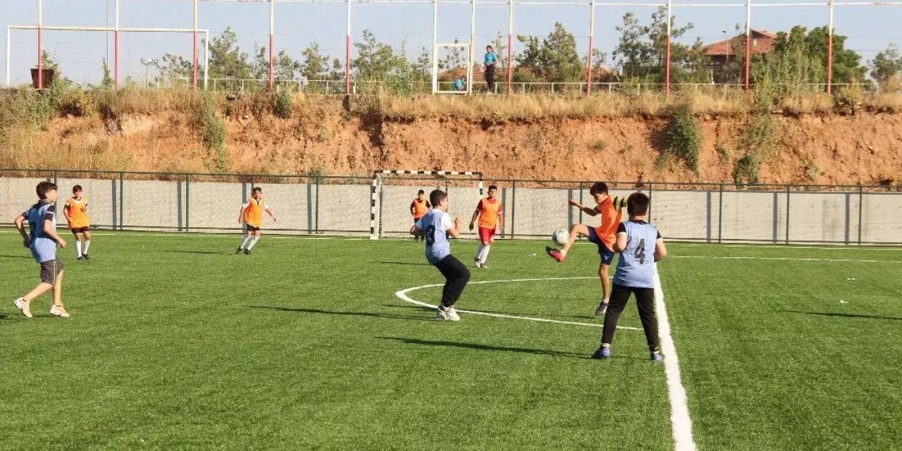 Yaz Kur’an Kursları Futbol Turnuvası Başladı