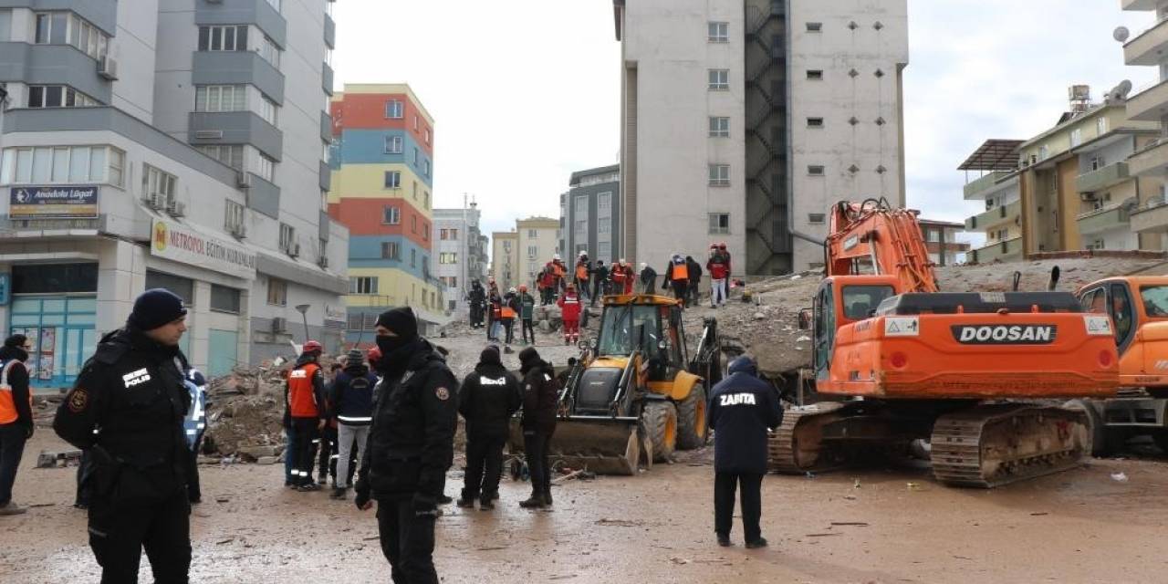 21 Kişiye Mezar Olan Gölgeler Apartmanı’nın Betonunda Dere Kumu Ve Çakıl Kullanılmış