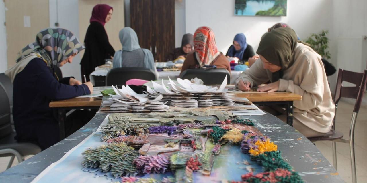 Dar Gelirli Girişimci Kadınlara Mikrokredi Desteği