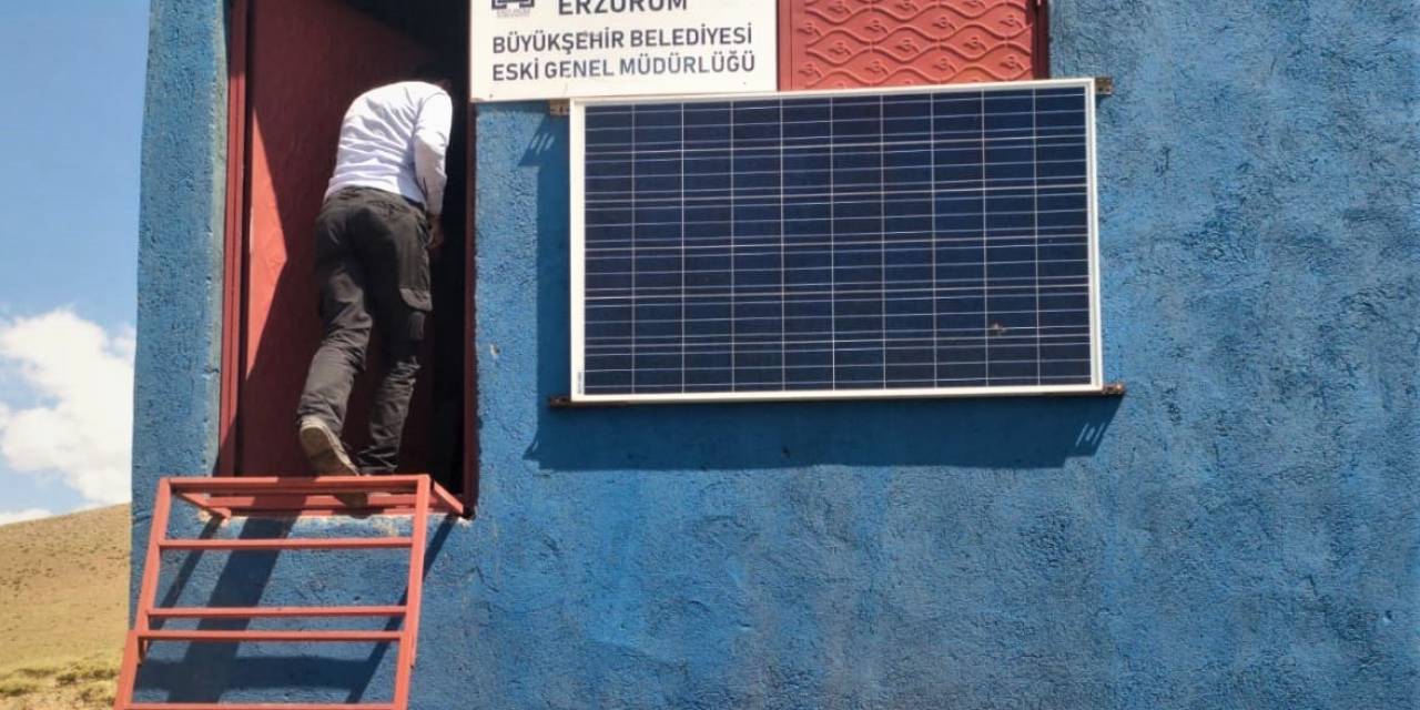 Eski İçme Suyu Depolarını Yeniliyor