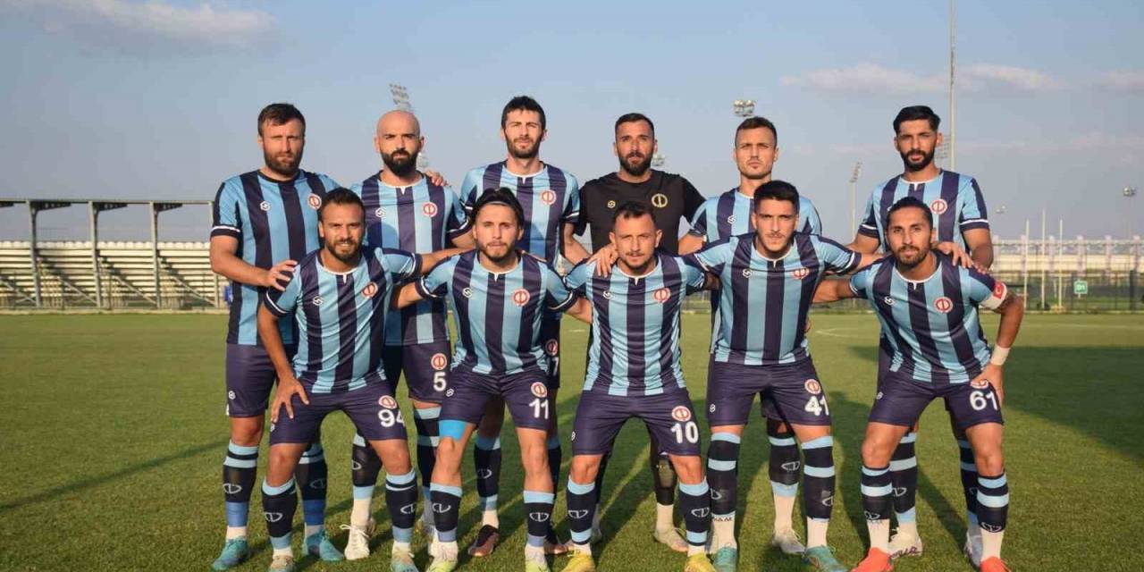 Mavi Beyazlılar Hazırlık Karşılaşmasından Mağlup Oldu