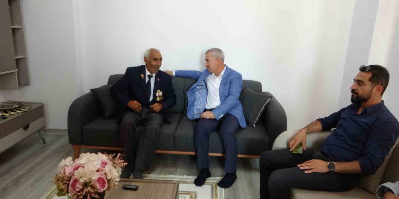 Malatya’da Tamamlanan Köy Evleri Hak Sahiplerine Teslim Ediliyor