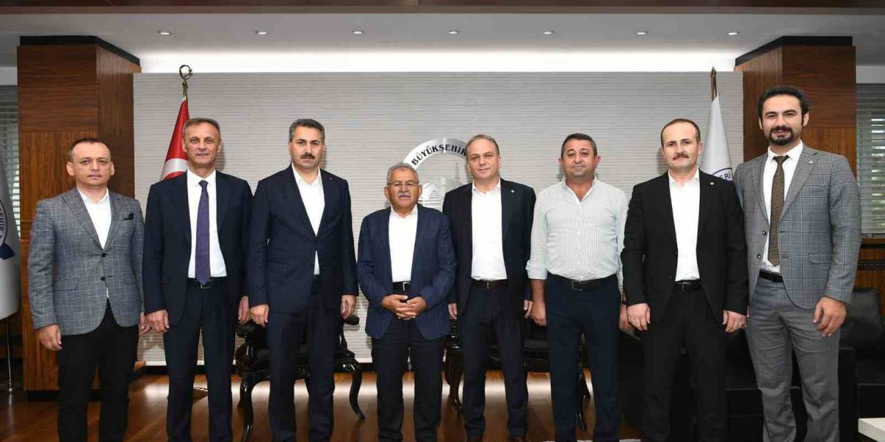 Başkan Büyükkılıç’a Tokat Heyetinden Ziyaret
