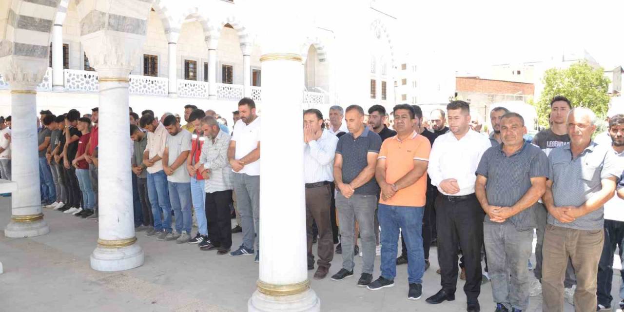 Kocaeli’ndeki Patlamadan Dram Çıktı, Daha İlk Maaşını Bile Alamamış