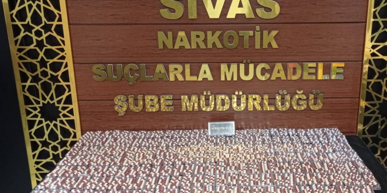 Sivas’ta Tarihi Eser Ve Uyuşturucu Operasyonu