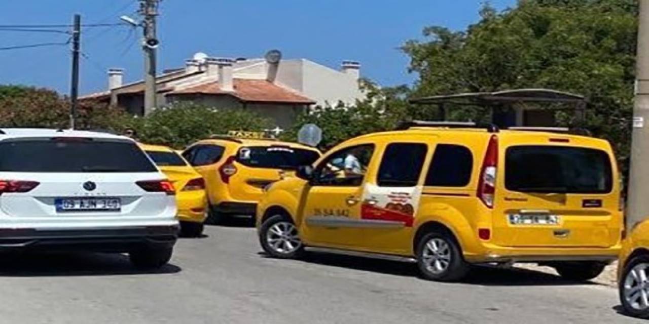 Araç İçerisinde Fenalaşan Taksi Sürücüsü Kurtarılamadı