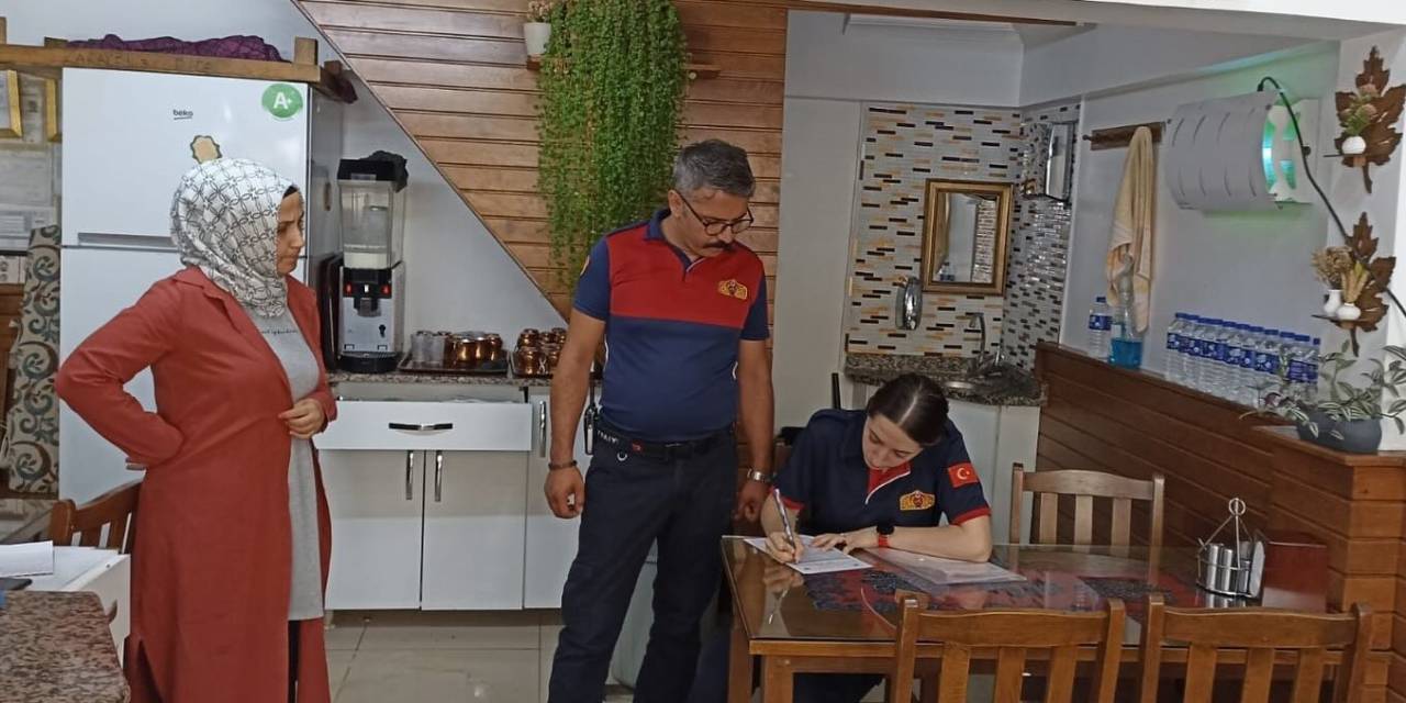 Tarihi Çarşı Esnaflarına Yangın Tedbiri Denetimi