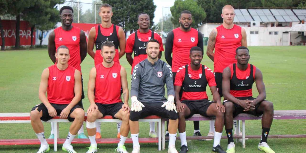 Samsunspor’un 10 Yeni Transferi Görücüye Çıktı