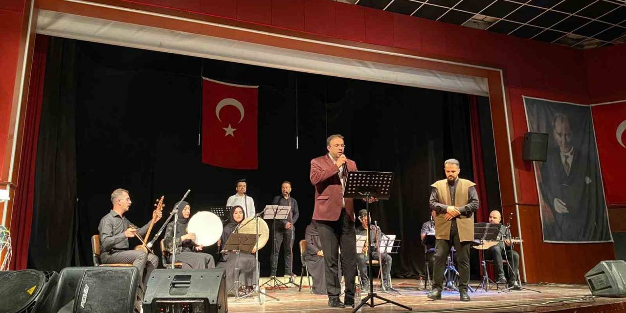 Tasavvuf Müziği Konseri Gönüllere Dokundu