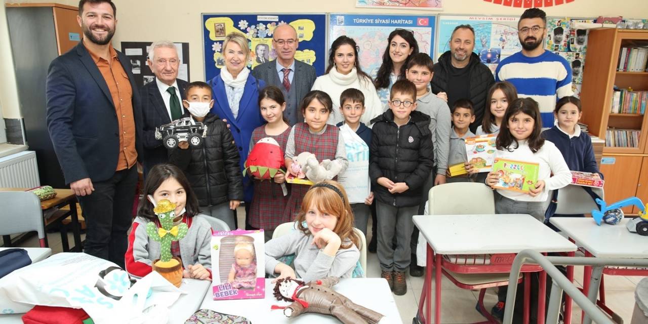 Nilüfer Oyuncak Evi Gönüllülerden Destek Bekliyor