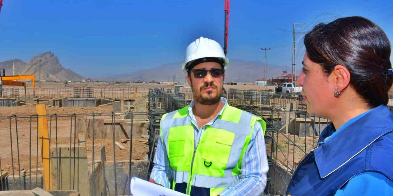 Doğubayazıt’ta İtfaiye Binasının Temeli Atıldı