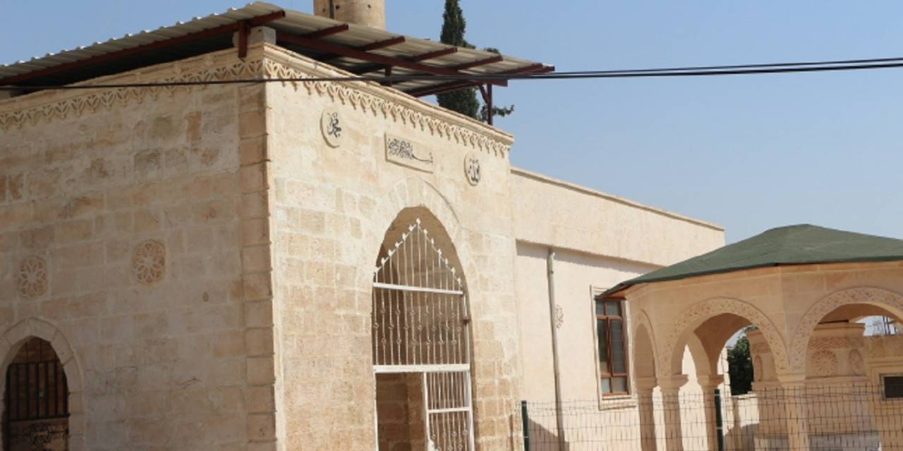 Harzem Medresesi 812 Yıldır Ayakta Durmaya Devam Ediyor