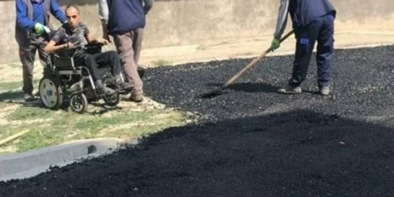 Engeli Vatandaşın Asfalt Sevinci