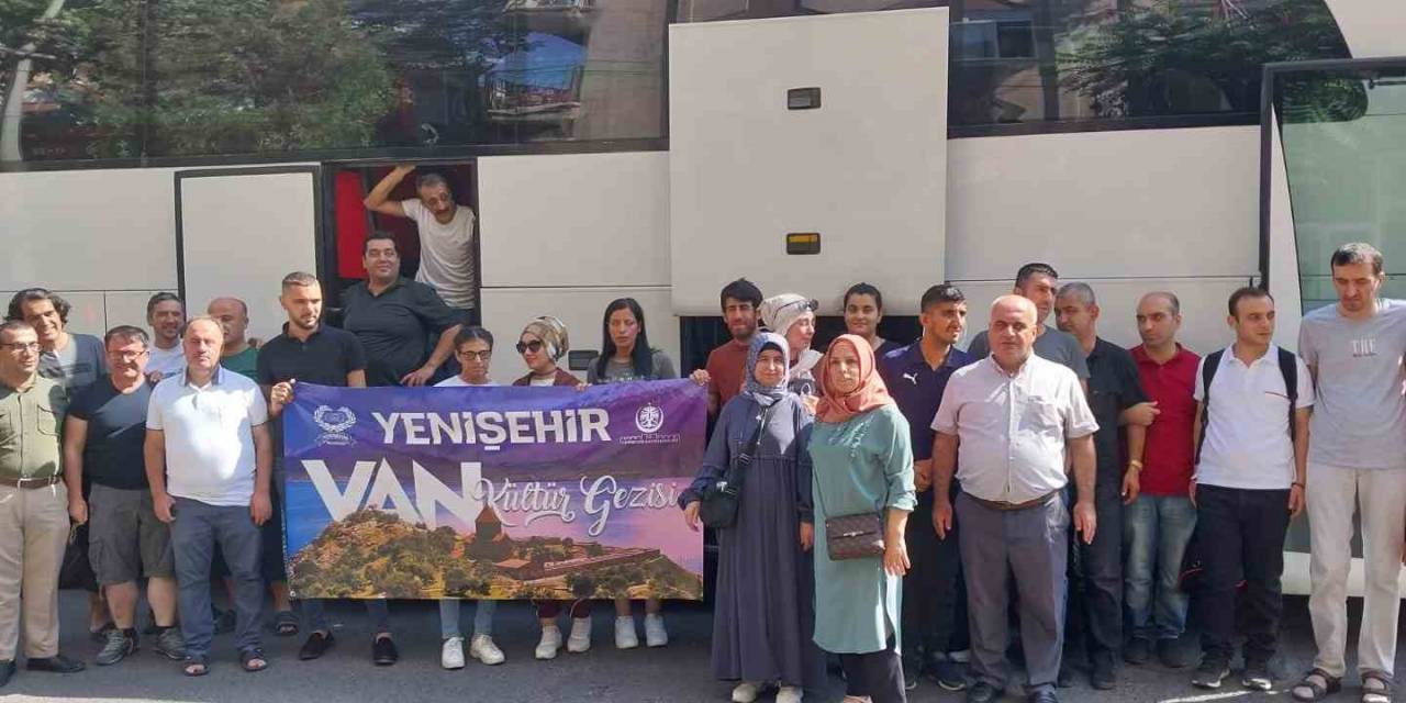 Diyarbakır’da 42 Görme Engelli Vatandaş Geziye Gönderildi