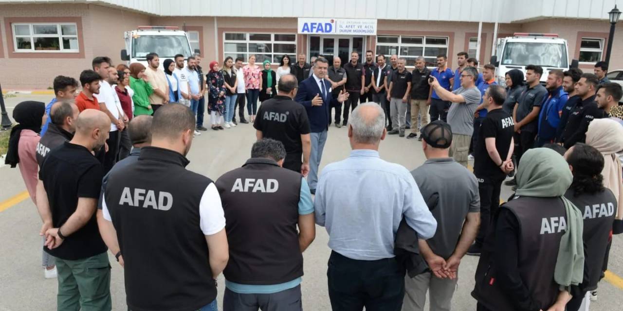 Vali Okay Memiş Veda Ziyaretlerinde Bulundu