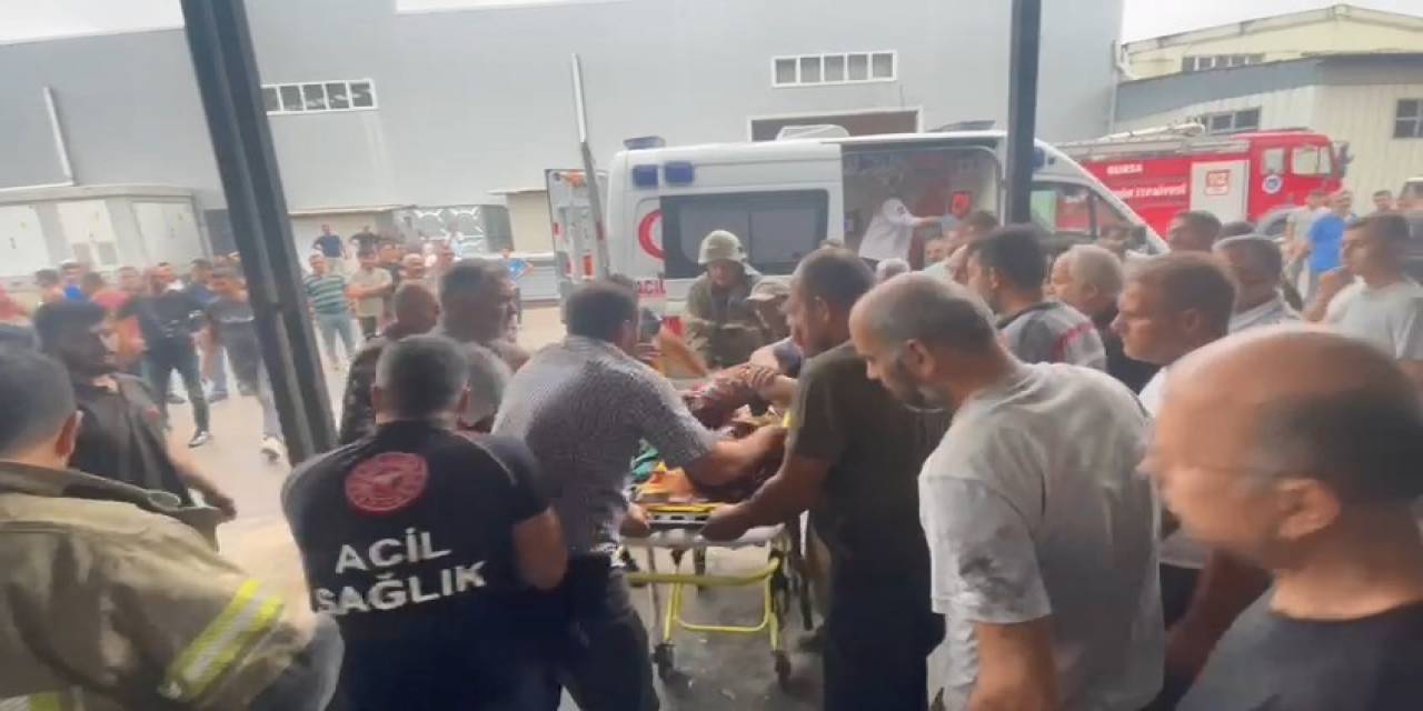 Bursa’da Yakıt Dolu Varil Bomba Gibi Patladı : 1 Ağır Yaralı