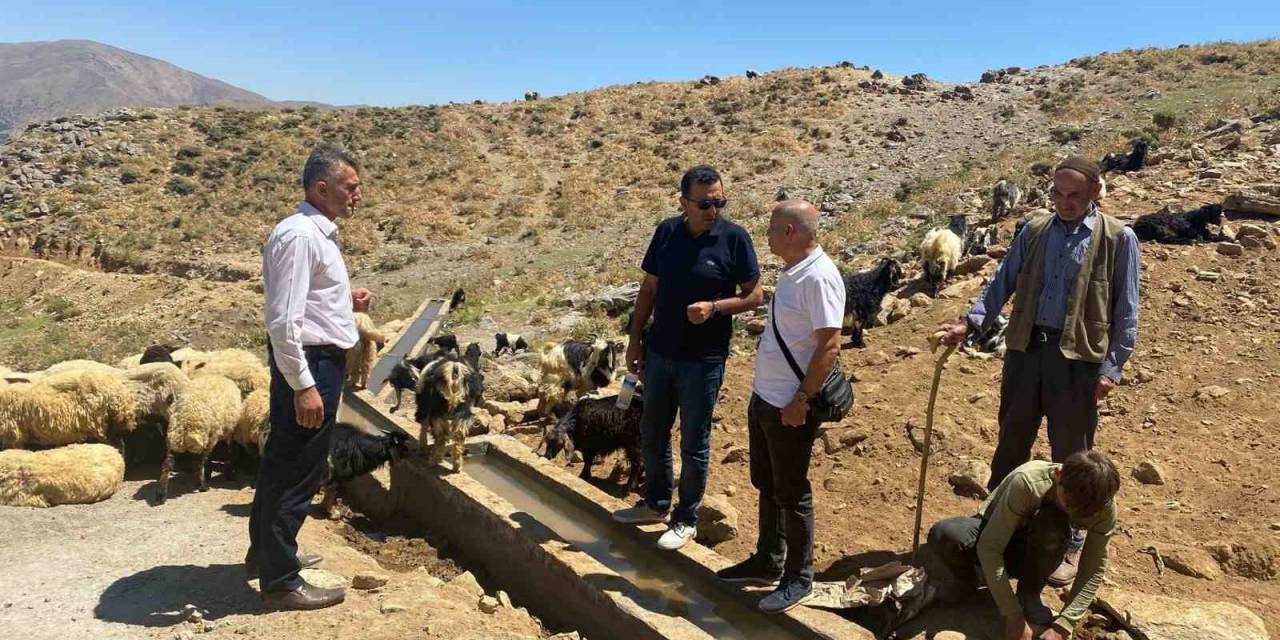 Siirt’te 70 Metrelik Betonarme Hayvan Su İçme Yalakları Tamamlandı