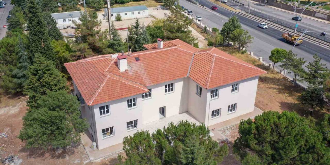 Kadınların İkinci Evi; Ukamer Hizmet Binası