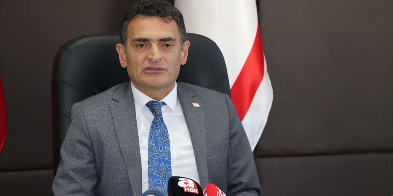 Kktc’de Yeni Kabine Açıklandı