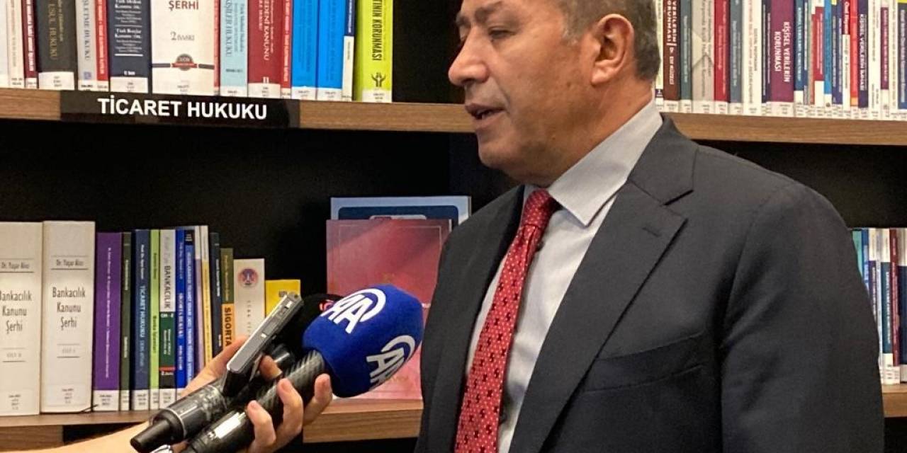 Kvkk’dan Geçtiğimiz Yıl Hayatını Kaybeden Eski Başkanlık Müşaviri Duru’ya Vefa