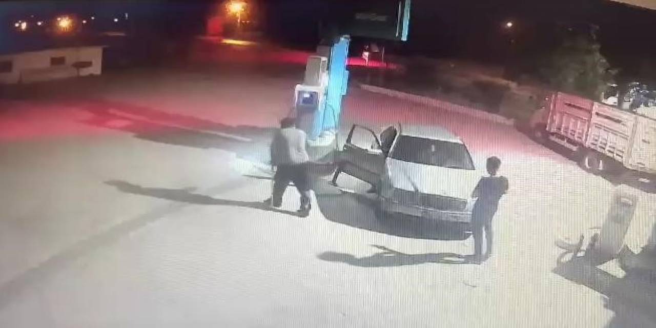 Önce Soydular, Sonra Uyandırıp Yakıt Aldılar