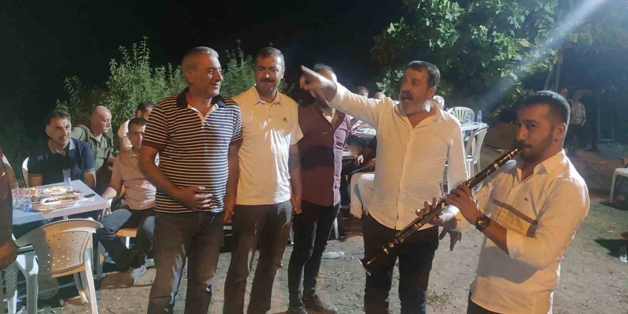 Kahramanlık Şiirli Halaylar, İlçede 40 Yıl Sonra Yeniden Hayat Buldu