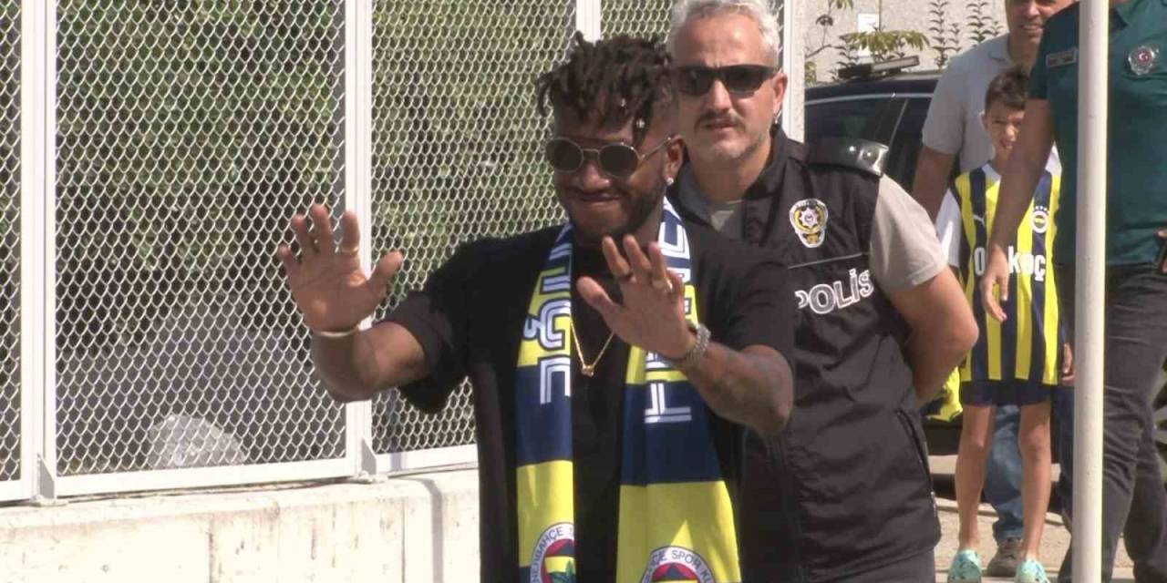 Fred, Fenerbahçe İçin İstanbul’a Geldi