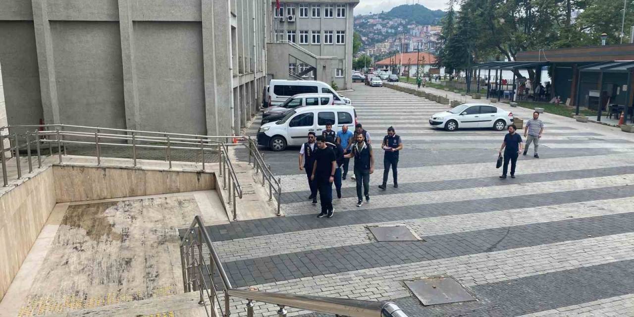 Zararlı Yazılımla Emekli Vatandaşı Dolandıran 2 Kişi Tutuklandı
