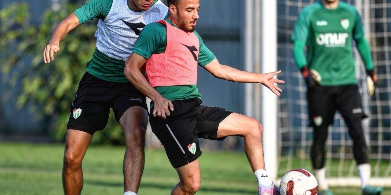 Bursaspor Hücum Ve Savunma Çalıştı