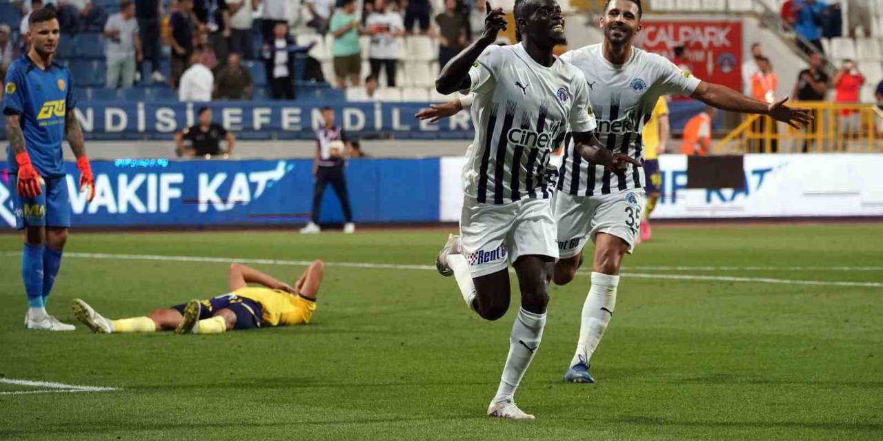 Trendyol Süper Lig: Kasımpaşa: 3 - Mke Ankaragücü: 2 (maç Sonucu)