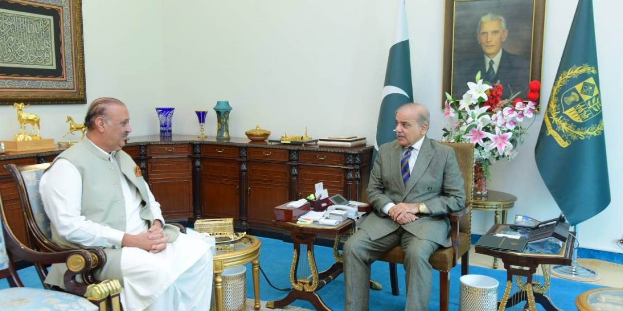 Pakistan’da Geçici Hükümetin Başbakanı Hak Kakar Oldu