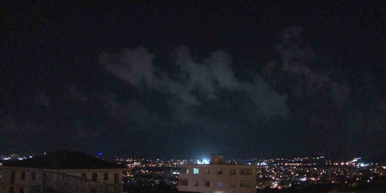 Meteor Yağmurunu Görmek İsteyen Vatandaşlar Yüksek Noktalara Akın Etti