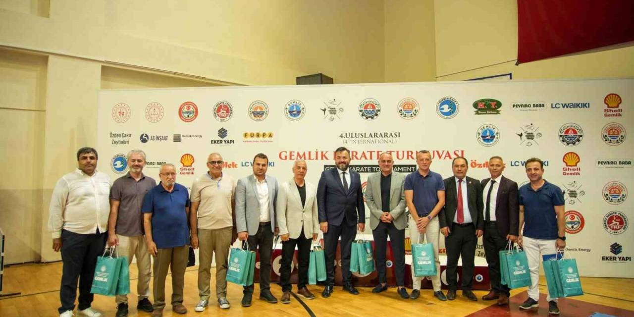 Gemlik’teki Dev Turnuvada Kıyasıya Rekabet