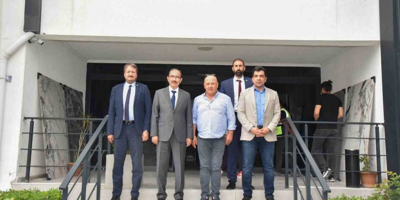 Üniversite-sanayi İş Birliği Çerçevesinde Ziyaretler Yapıldı