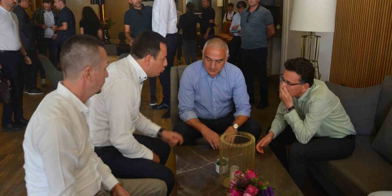 Turizm Bakanı Ersoy, Korkuteli’de Muhtarları Dinledi
