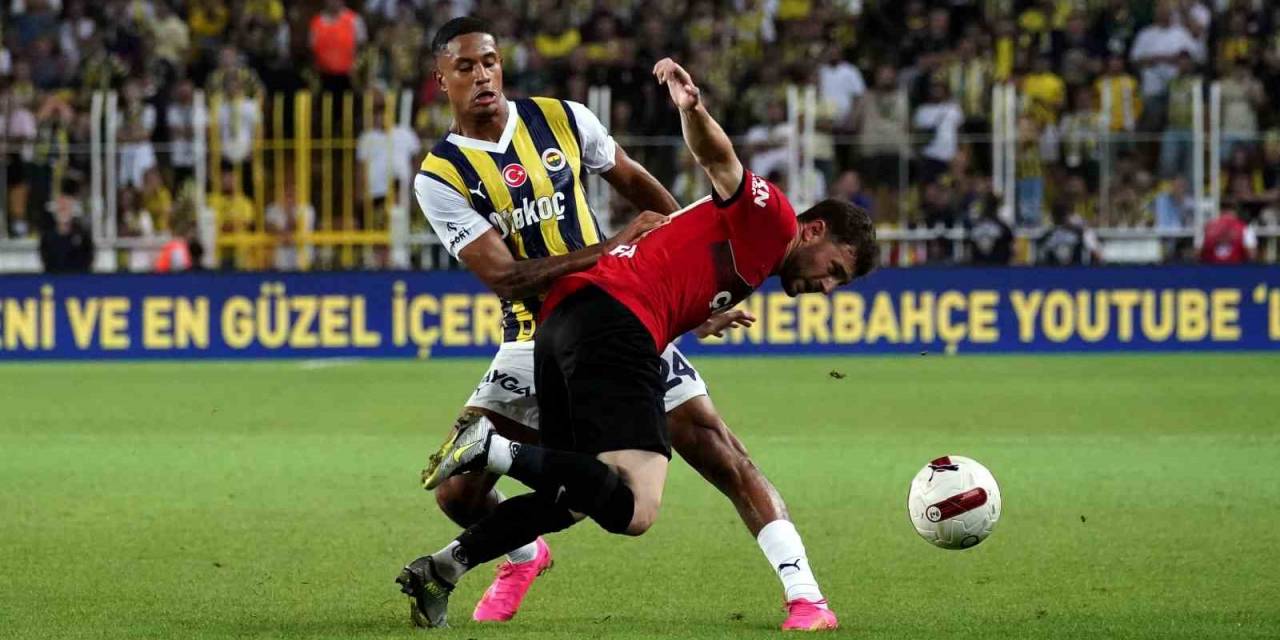 Trendyol Süper Lig: Fenerbahçe: 2 - Gaziantep Futbol Kulübü: 1 (maç Sonucu)