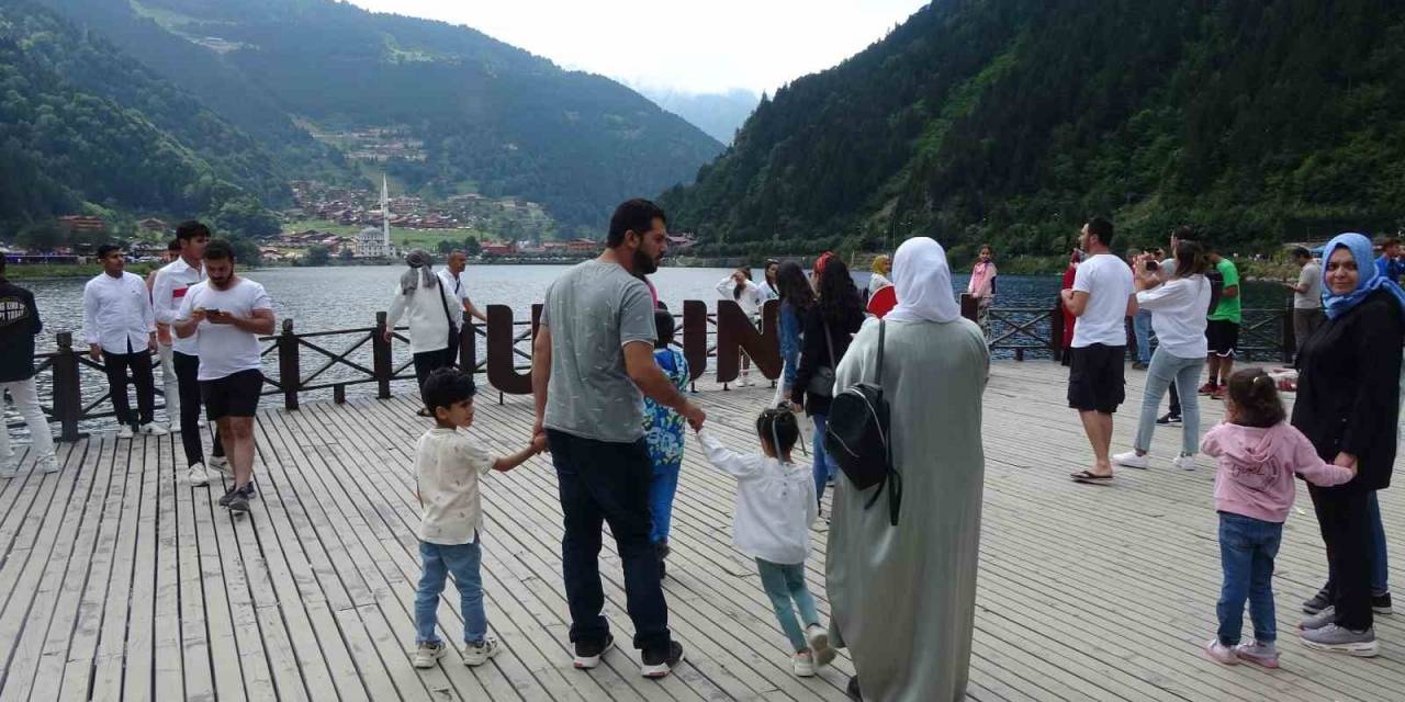 Trabzon’a Gelen Turist Sayısındaki Artışa Rağmen Uzungöl’de Bu Yıl Konaklama Sayısında Düşüş Yaşandı